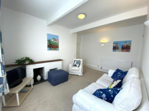 Hawthorne Cottage, Falmouth